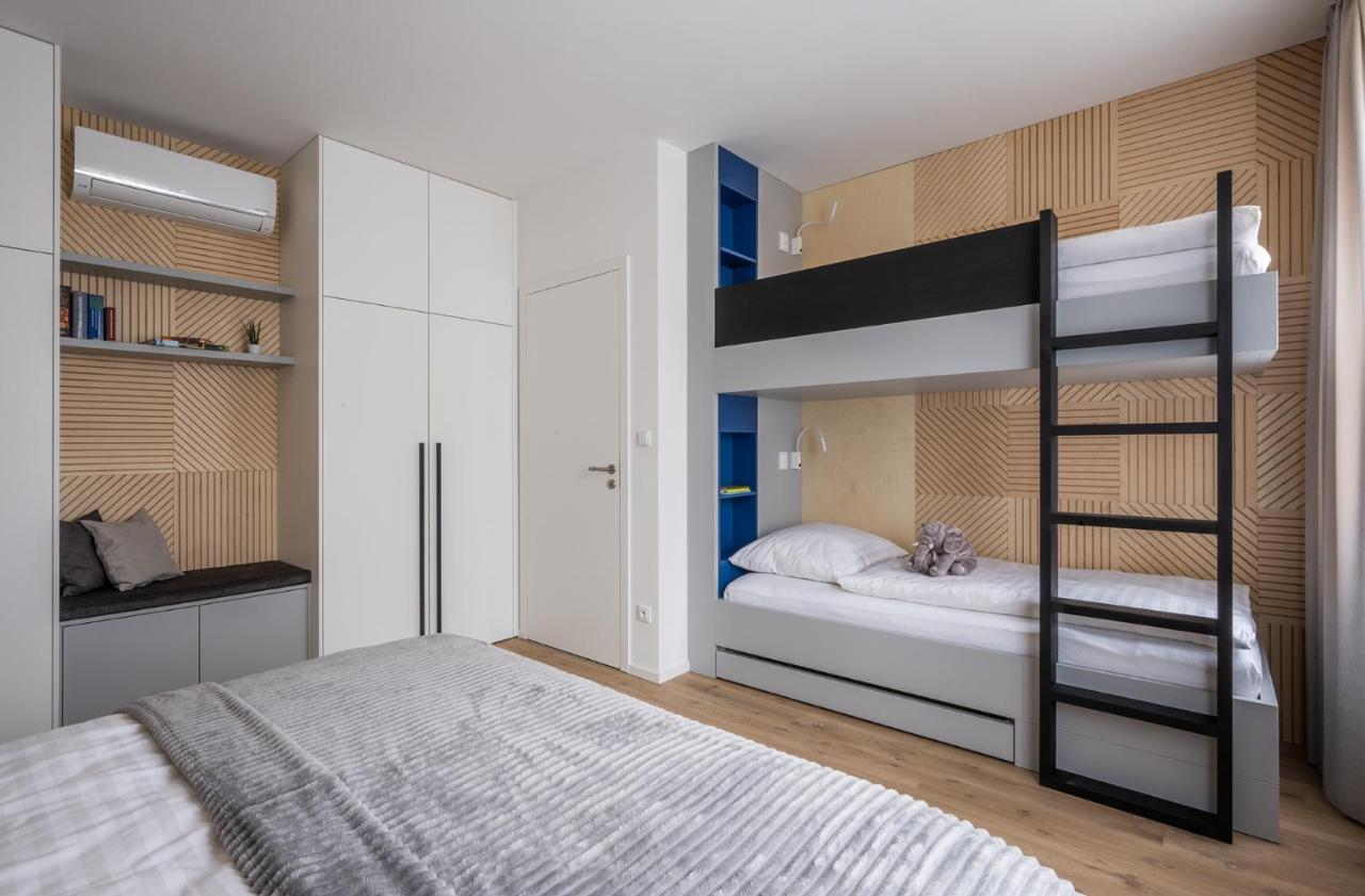 Apartmany U Lesa โดลนี โมราวา ภายนอก รูปภาพ